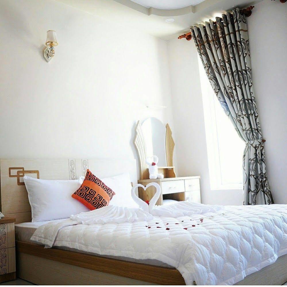 Jiny Tran Hotel Duong Dong  Exteriér fotografie